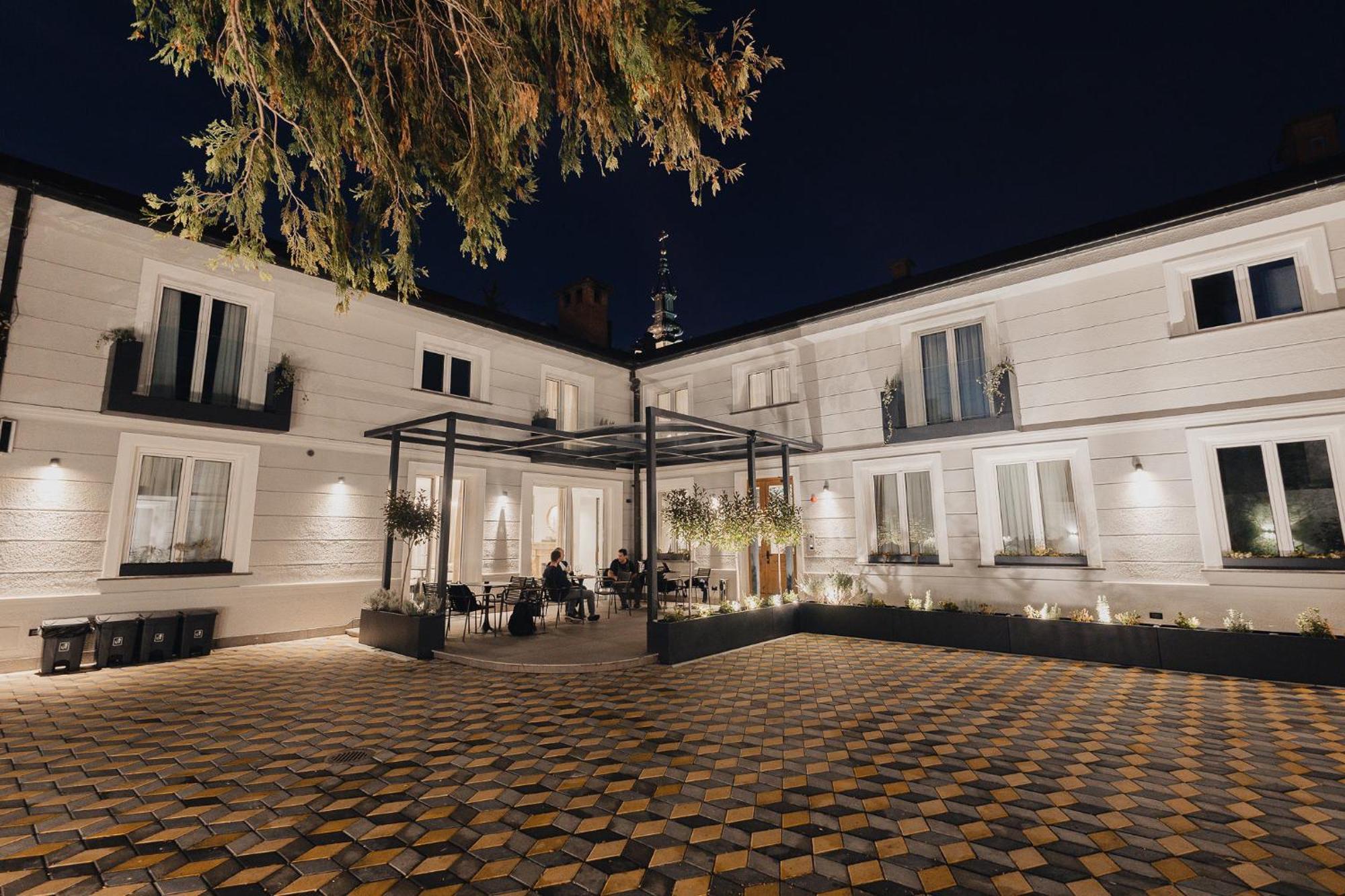 Hotel Flaneur Belgrado Esterno foto